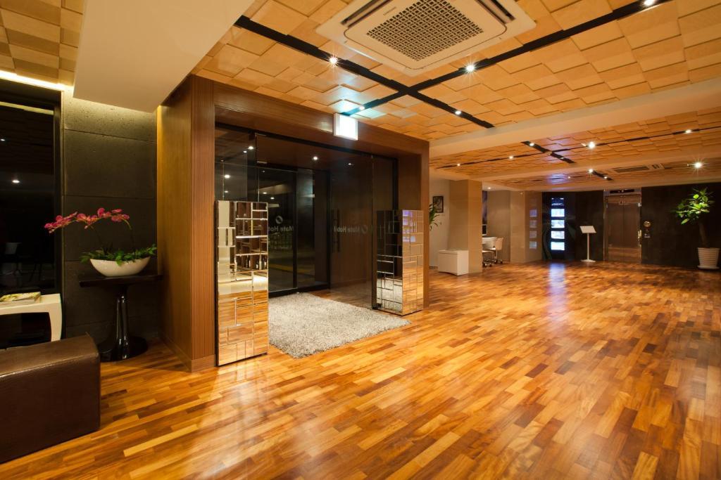 Mate Hotel Seoul Gimpo Exterior foto