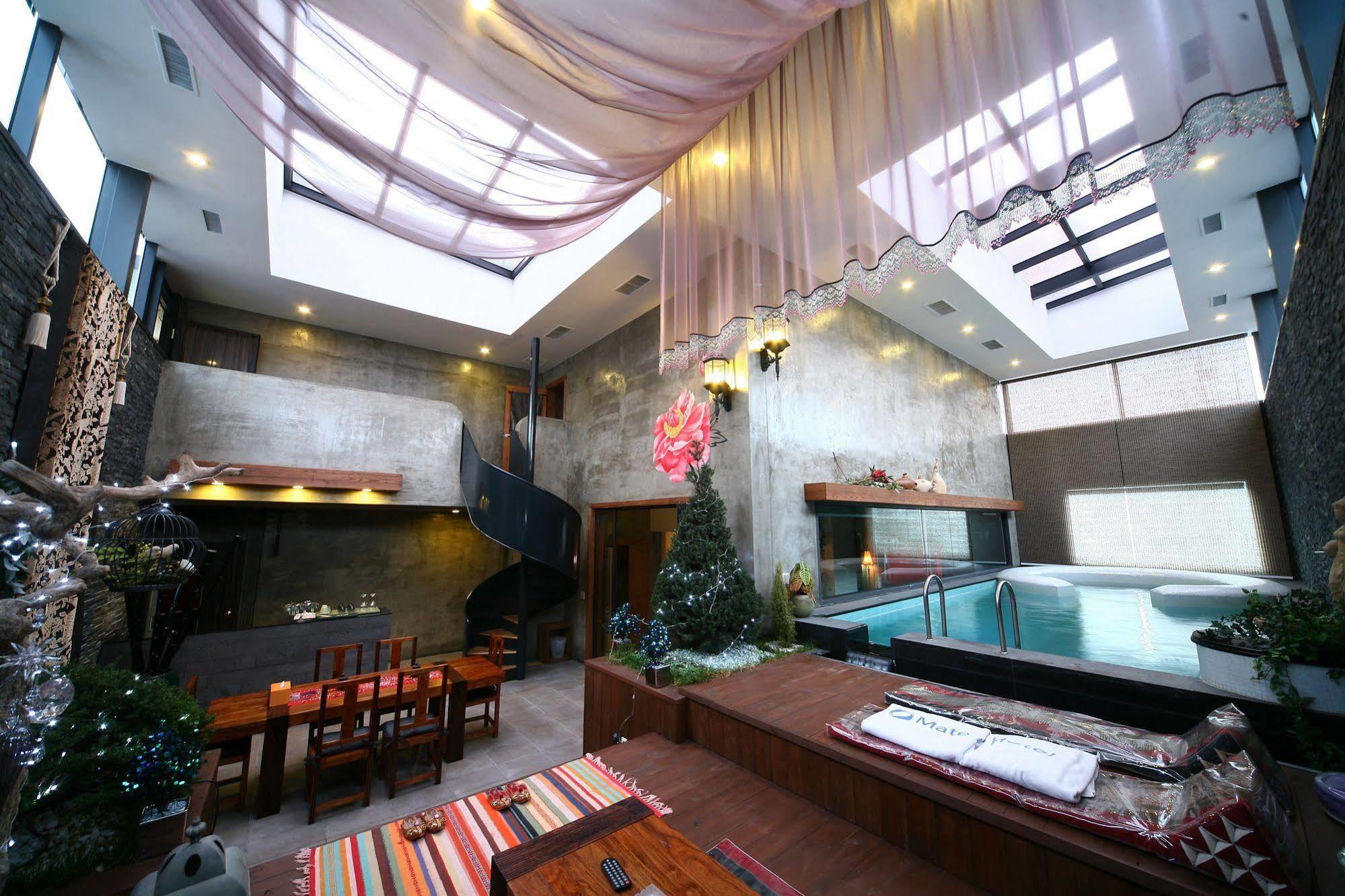 Mate Hotel Seoul Gimpo Exterior foto